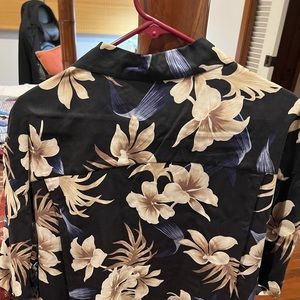 Very nice fabric Aloha shirt